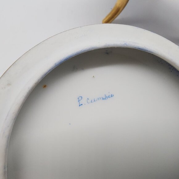 VTG Cobalt Blue Porcelain Footed Trinket Box Painted Floral Lid By E. Cumbria - Picture 3 of 11